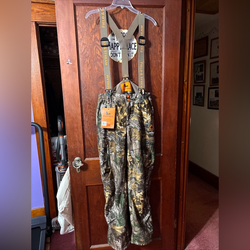 Fields and Stream camo hunting pants nwt